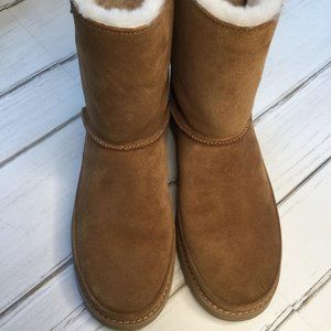 UGG Classic Zip Short Boots